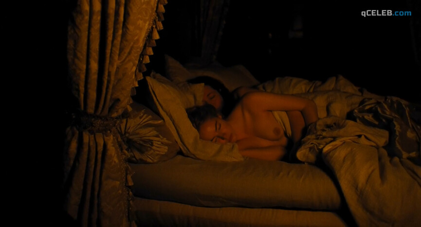 1. Emma Stone nude – The Favourite (2018)