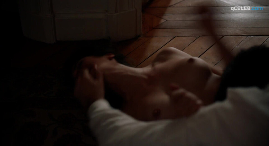 14. Noémie Merlant nude – Curiosa (2019)