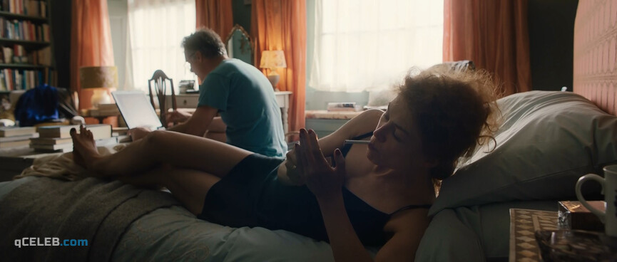 2. Rosamund Pike nude – A Private War (2018)