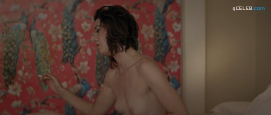 4. Mary Elizabeth Winstead nude – All About Nina (2018)