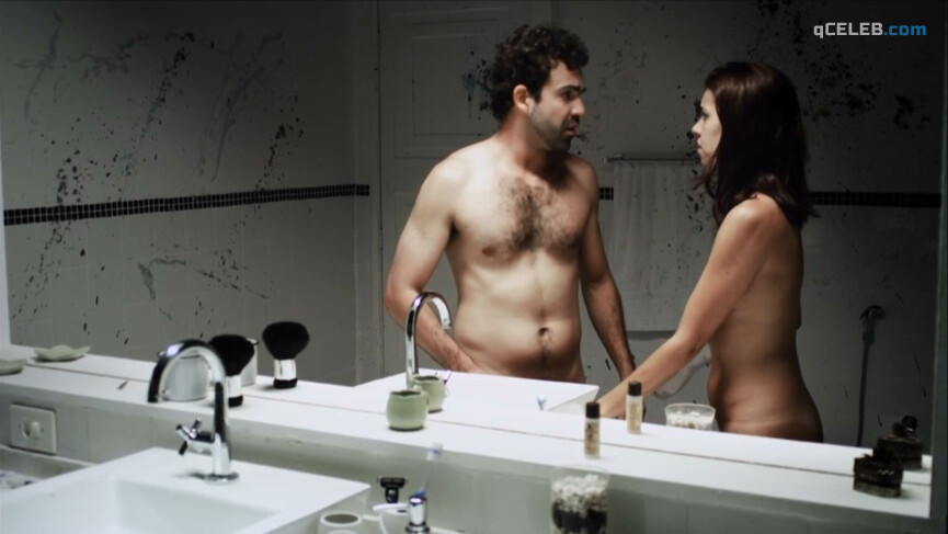 9. Babi Fernandes nude – Espelho (2013)