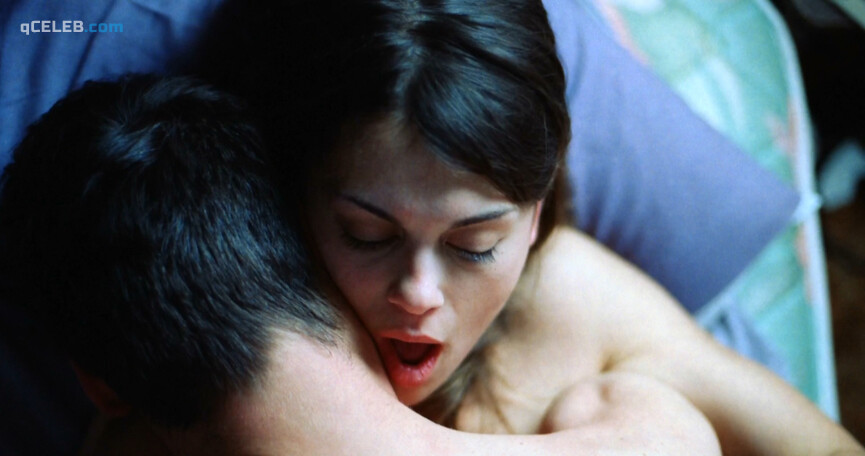 9. Lindsey Shaw nude – 1/1 (2018)