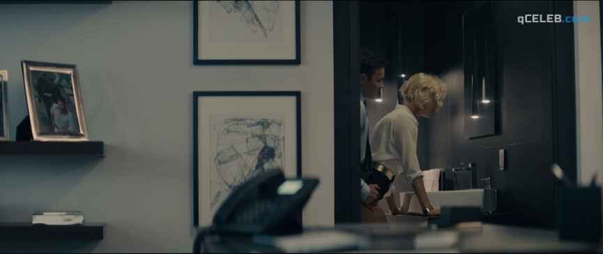 5. Charlize Theron sexy – Gringo (2018)