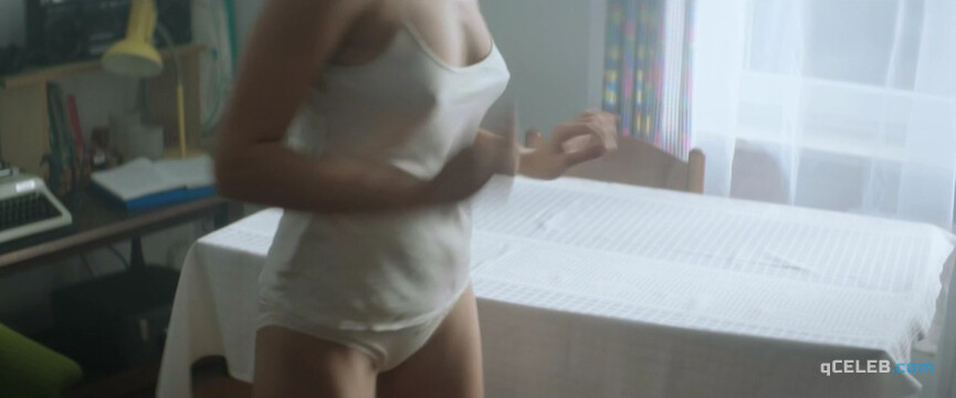 1. Maja Bohosiewicz sexy – All About My Parents (2014)