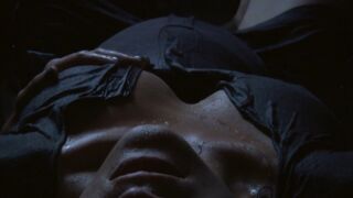 Ludmila Ruoso sexy – Entre deux eaux (2017)