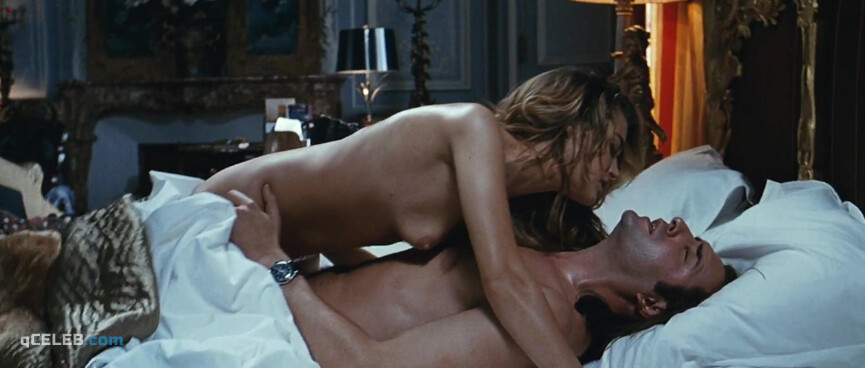 1. Vahina Giocante nude – 99 Francs (2007)