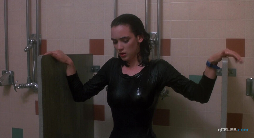 3. Winona Ryder sexy – Heathers (1988)