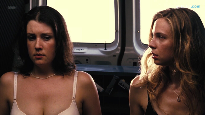 1. Melanie Lynskey nude, Anne Dudek nude – Park (2006)