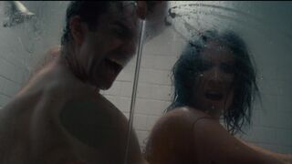 Olivia Munn sexy – The Babymakers (2012)