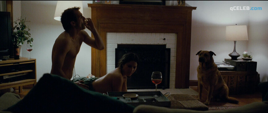 2. Olivia Munn sexy – The Babymakers (2012)