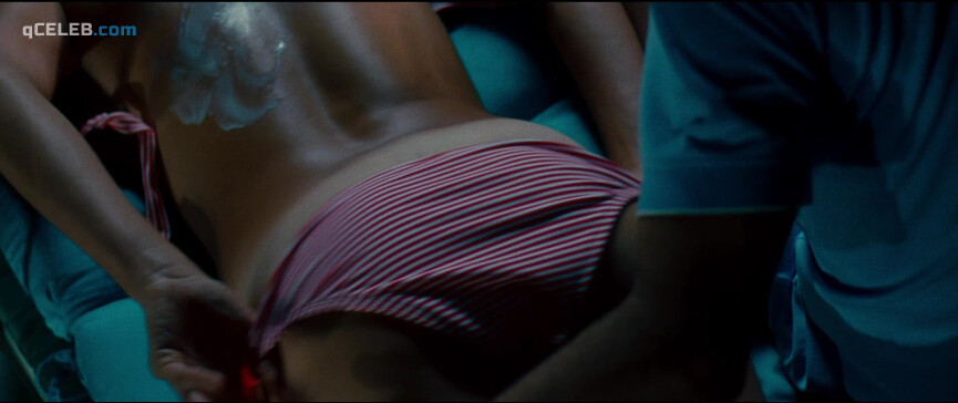 4. Olivia Munn sexy – The Babymakers (2012)