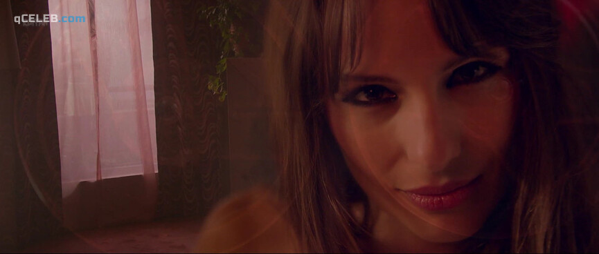 3. Carolina Ardohain nude, Monica Antonopoulos nude, Agostina Bettinelli nude – Desire (2017)