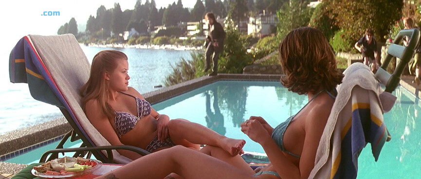 2. Alyssa Milano sexy – Fear (1996)