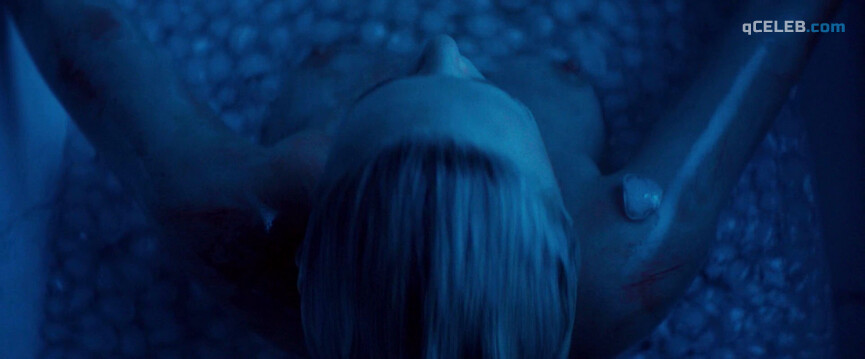 1. Charlize Theron nude, Sofia Boutella nude – Atomic Blonde (2017)
