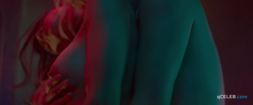 9. Charlize Theron nude, Sofia Boutella nude – Atomic Blonde (2017)