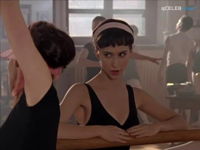2. Jennifer Love Hewitt sexy – The Audrey Hepburn Story (2000)