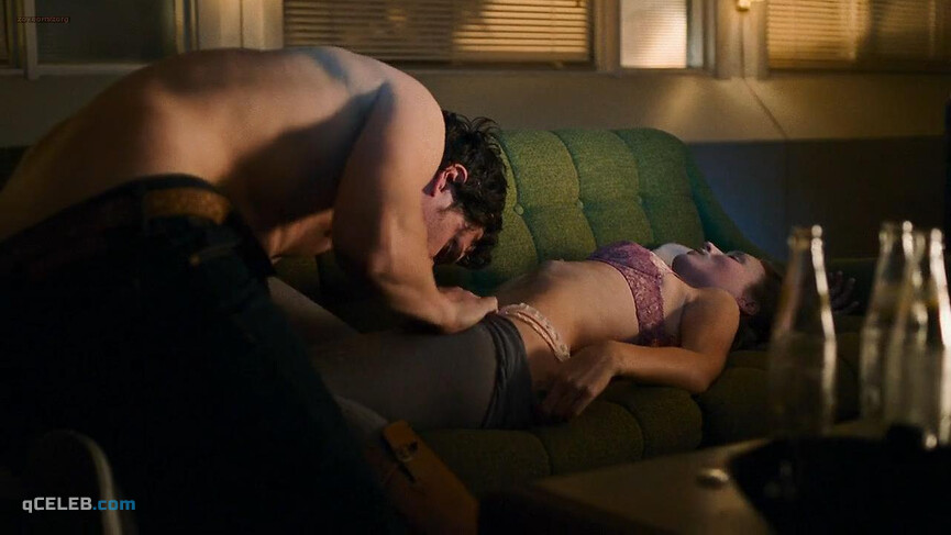 1. Rooney Mara sexy – Tanner Hall (2009)