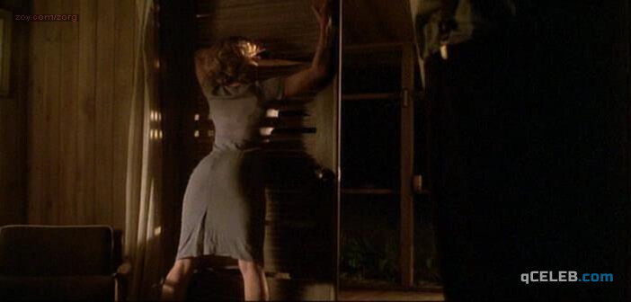 1. Elisabeth Shue sexy – Palmetto (1998)