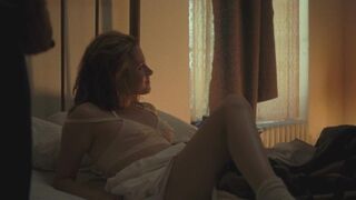 Kristen Stewart nude – On the Road (2012)