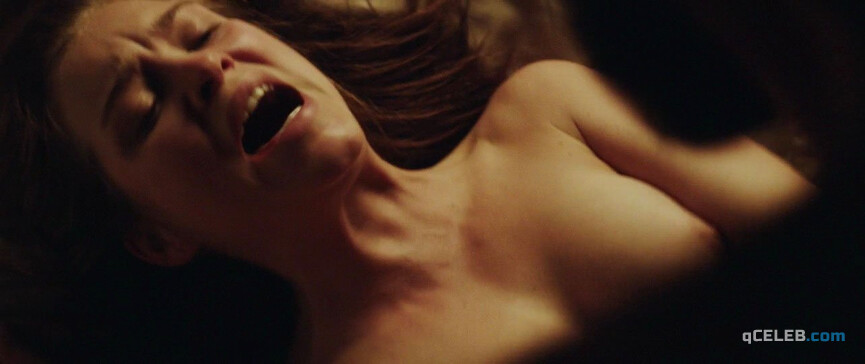 8. Sophie Cookson nude – The Crucifixion (2017)