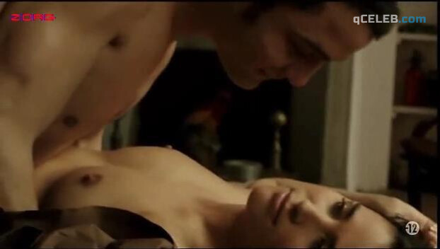 2. Vahina Giocante nude – Mon père, Francis le Belge (2010)