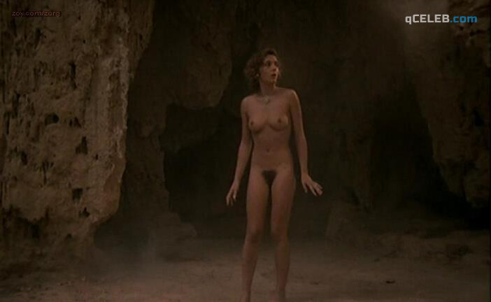 1. Analia Ivars nude, Alicia Principe nude – Golden Temple Amazons (1986)