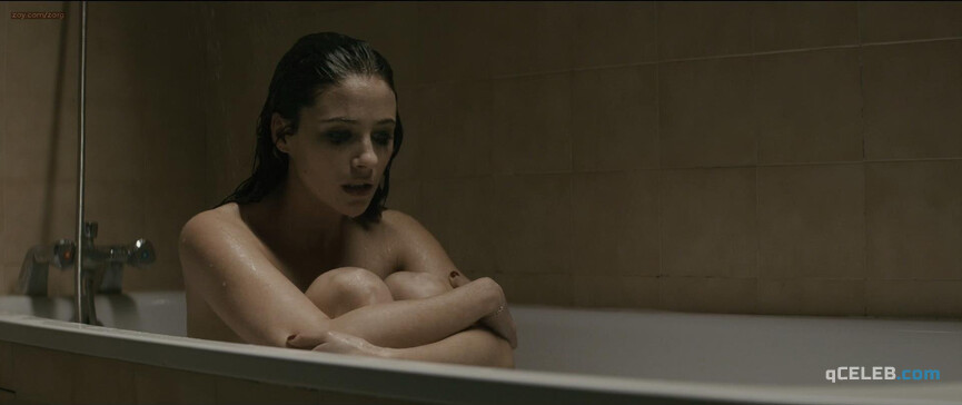 2. Melanie Bernier nude – The Informant (2013)