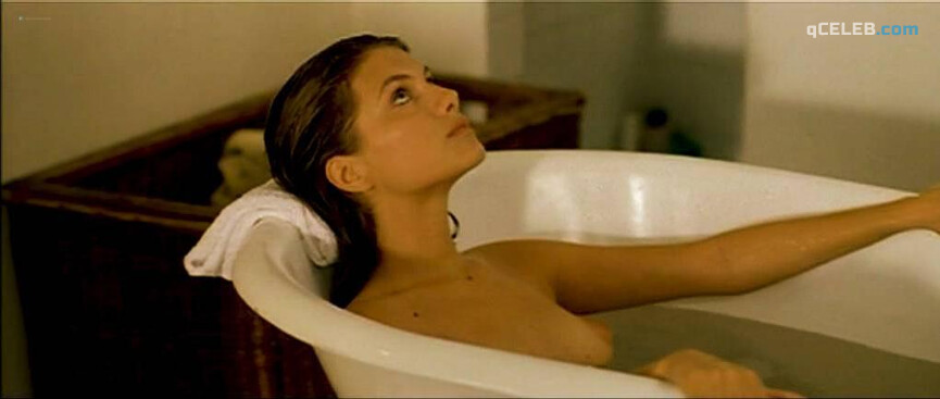 1. Melanie Laurent nude – Dikkenek (2006)