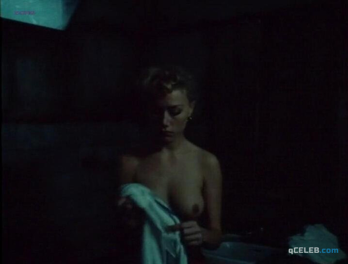 1. Nancy Brilli nude – Body Count (1987)