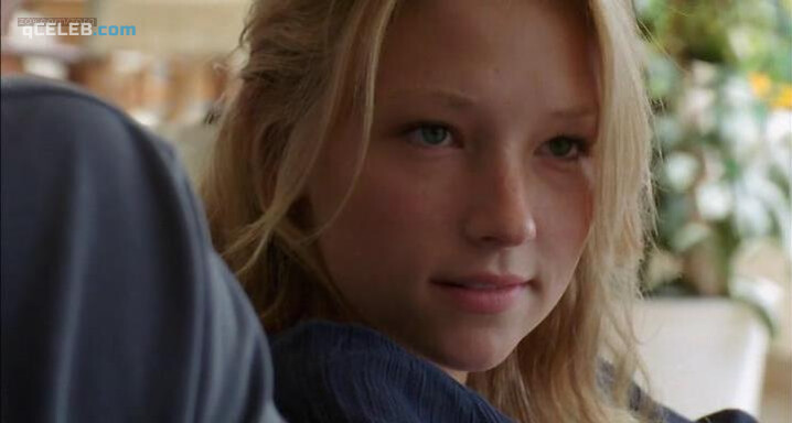 1. Haley Bennett sexy – Arcadia Lost (2010)