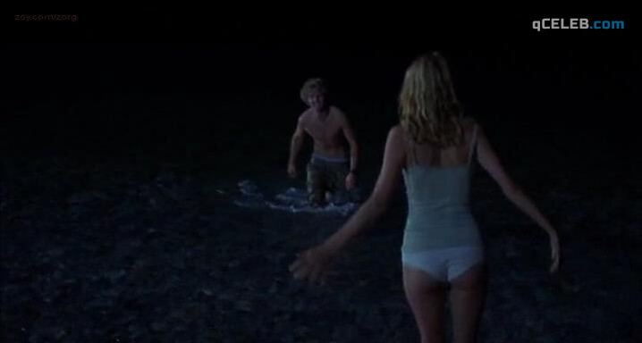 2. Haley Bennett sexy – Arcadia Lost (2010)