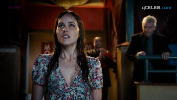 1. Isabel Lucas sexy – A Heartbeat Away (2011)
