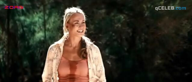 1. Yvonne Strahovski sexy – The Canyon (2009)
