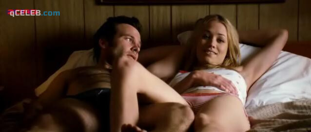 3. Yvonne Strahovski sexy – The Canyon (2009)