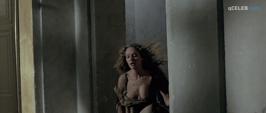 1. Uma Thurman nude, Philippine Leroy-Beaulieu nude, Marine Delterme nude – Vatel (2000)