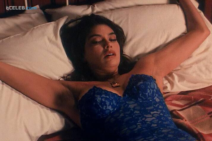 3. Teri Hatcher sexy – Tales from the Crypt s02e06 (1990)