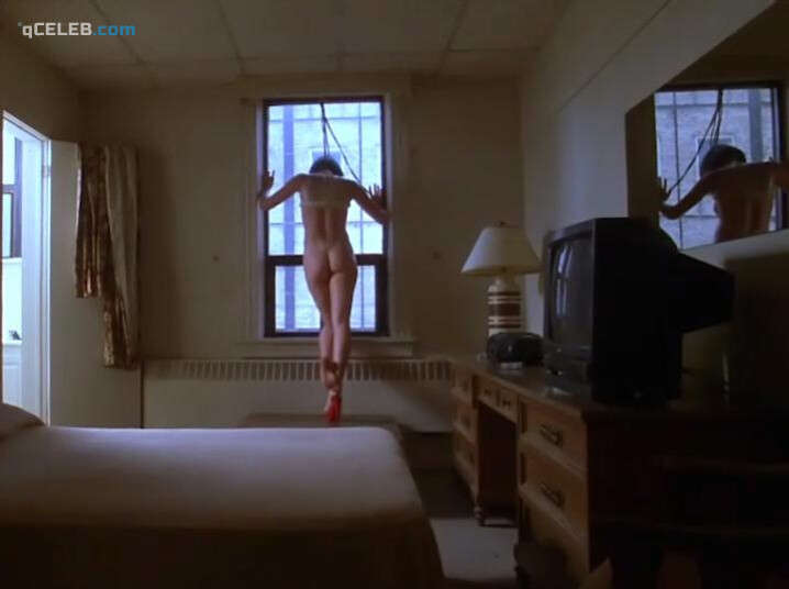 3. Peta Wilson nude, Ellen Barkin sexy, Karen Young nude, Wendy Crewson nude – Mercy (2000)