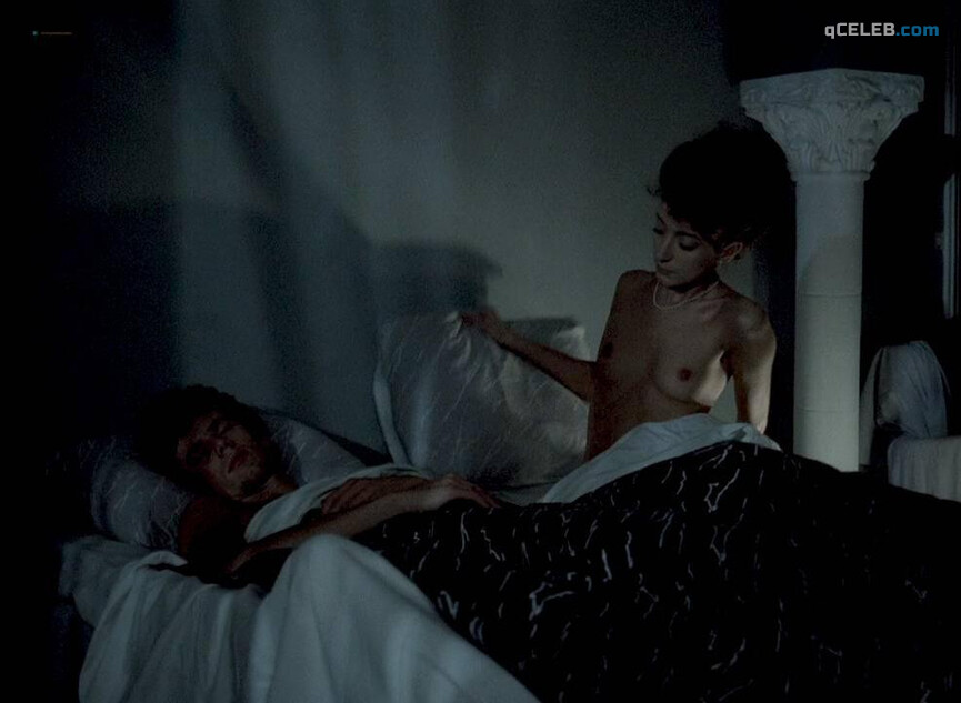 2. Pascale Ogier nude – Full Moon in Paris (1984)