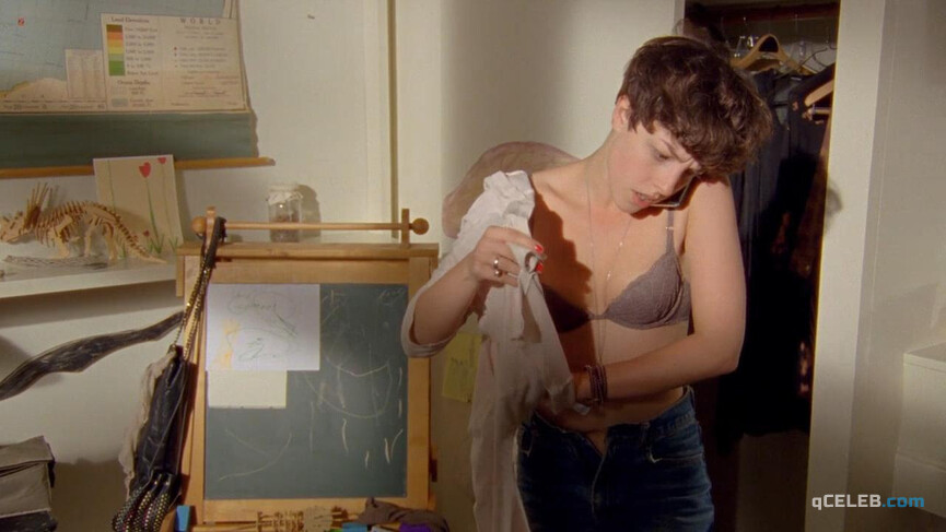 1. Olivia Thirlby sexy – Nobody Walks (2012)