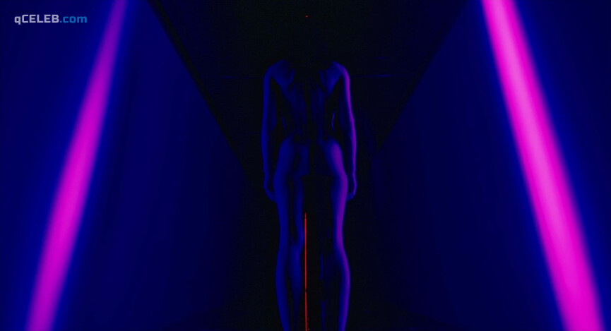 2. Milla Jovovich nude – Ultraviolet (2006)