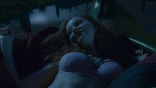 Lily Cole sexy – The Imaginarium of Doctor Parnassus (2009)
