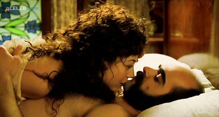 3. Leonor Watling nude – Unconscious (2004)