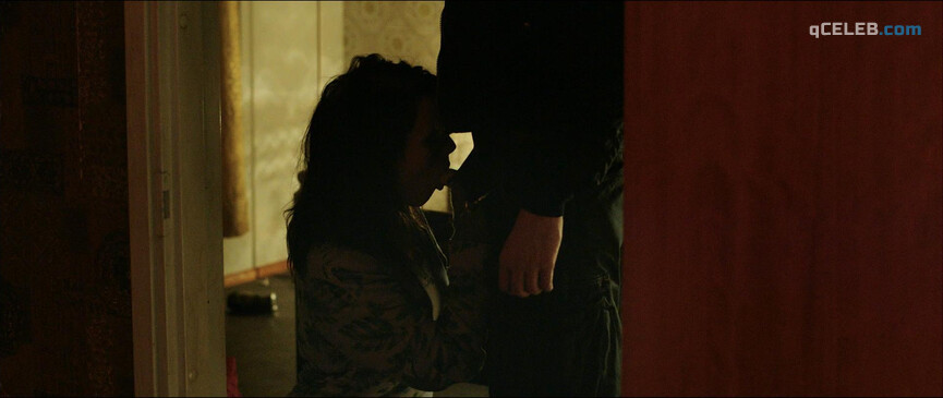 1. Laura Birn nude, Amanda Pilke nude – Naked Harbour (2012)