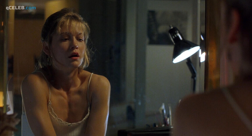 3. Kelly Rowan sexy – Candyman: Farewell to the Flesh (1995)