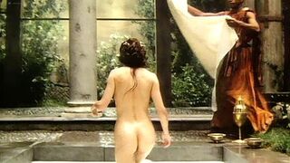 Isabella Ferrari nude, Carole Bouquet nude, Isabella Dandolo nude, Sabrina Siani nude, Geretta Geretta nude – Good King Dagobert (1984)