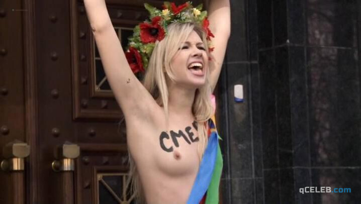 1. Inna Shevchenko nude, Sasha Shevchenko nude, Oksana Shachko nude – I Am FEMEN (2014)