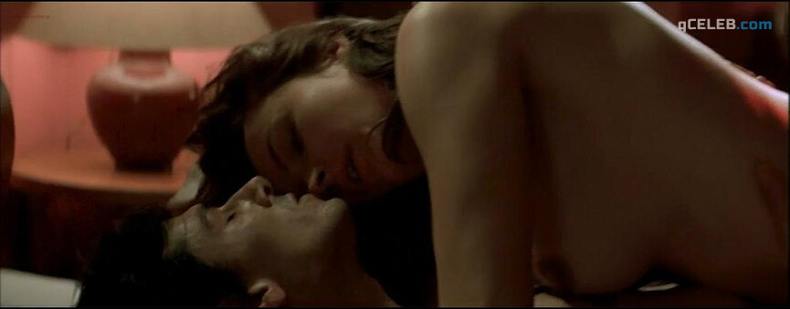 1. Francesca Neri nude, Andie MacDowell nude – Ginostra (2002)