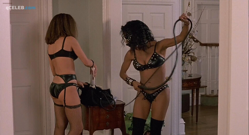 3. Dani Douthette sexy, Rosanne Katon sexy – Bachelor Party (1984)