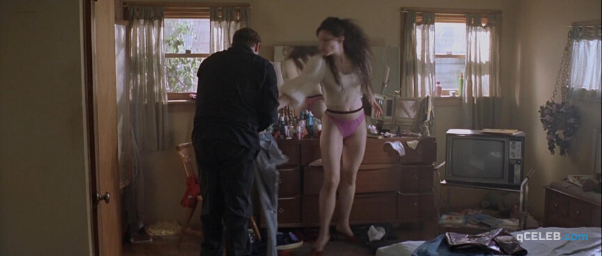 3. Cate Blanchett sexy – The Shipping News (2001)