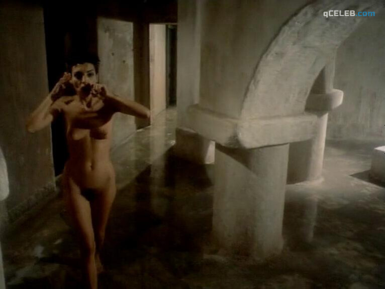 2. Antigoni Amanitou nude, Eleonora Stathopoulou nude – Bordello (1985)